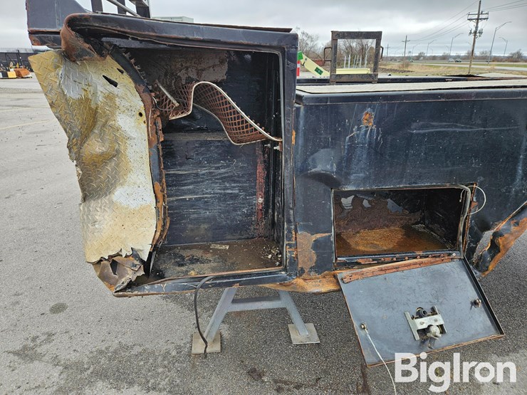 massey-ferguson-730-image-11