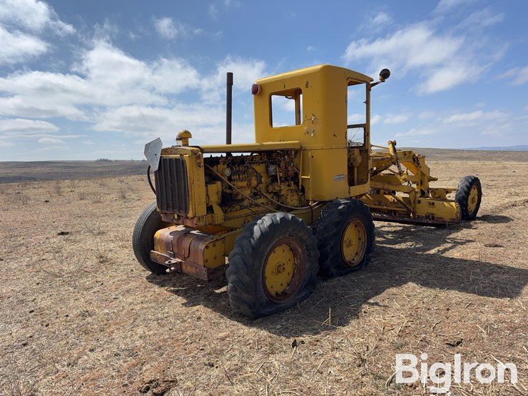 caterpillar-12-image-5