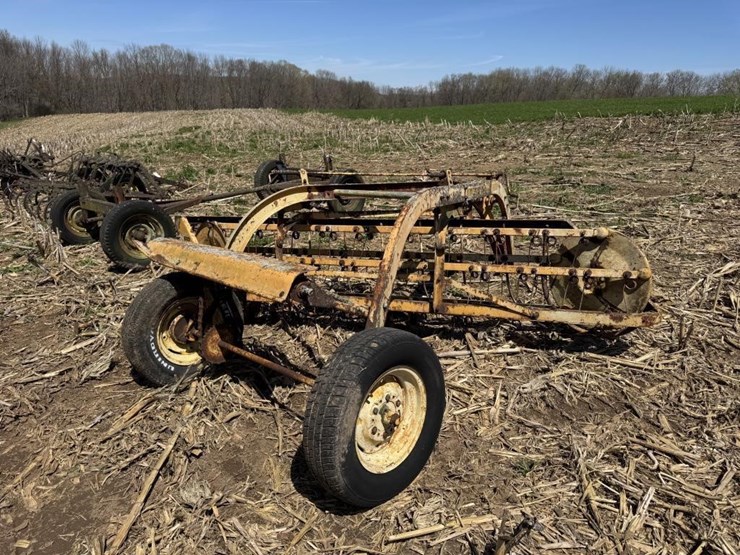 minneapolis-moline-hay-rake-image-4