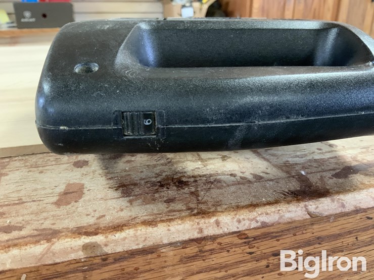 black-&-decker-7568-jig-saw-image-12