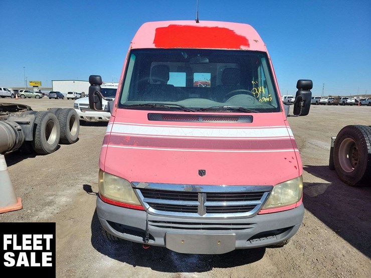 2005-dodge-sprinter-2500-image-7