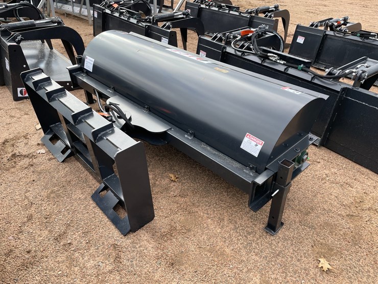 #4133-•-jct-72"-hydraulic-sweeper-angle-broom-image-5