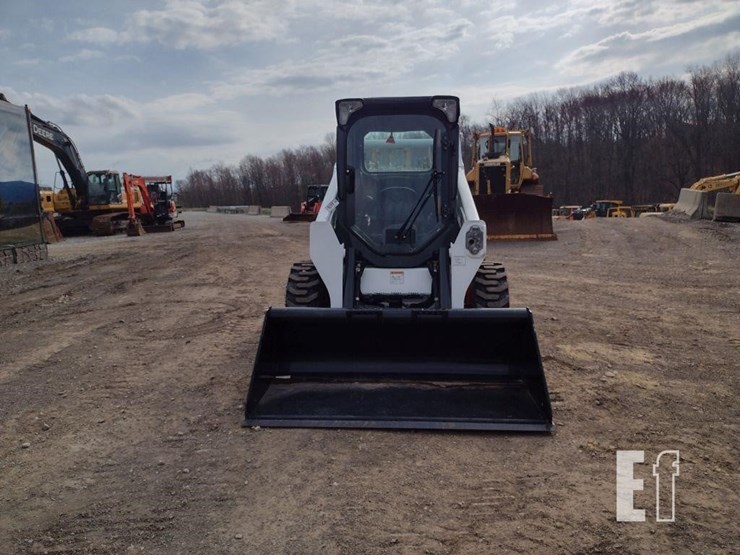 2016-bobcat-s570-image-2