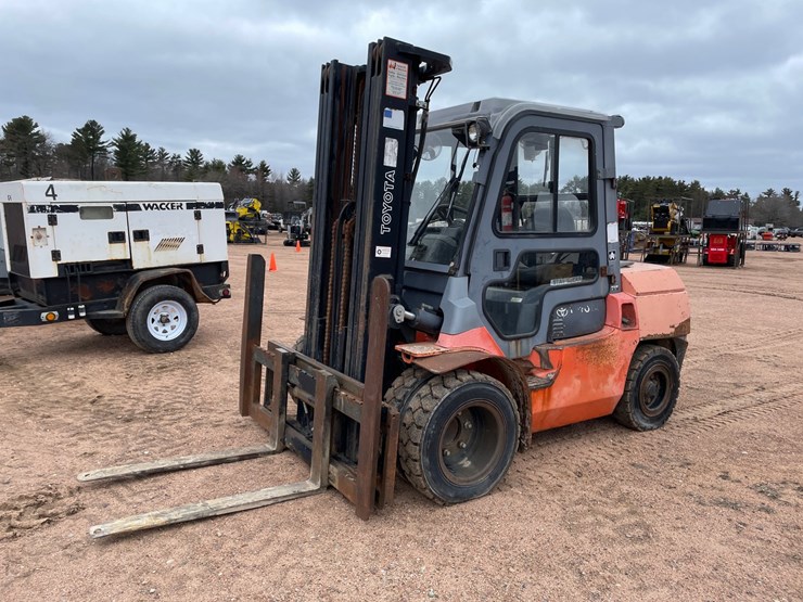 toyota-7fgku40-image-1