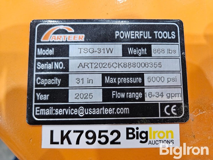 2025-massey-ferguson-730-image-19