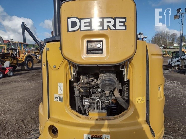 2018-deere-35g-image-41
