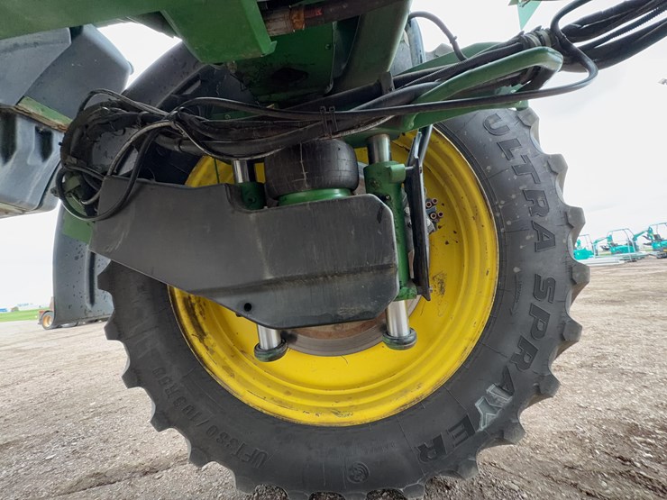 2013-john-deere-4940-image-17