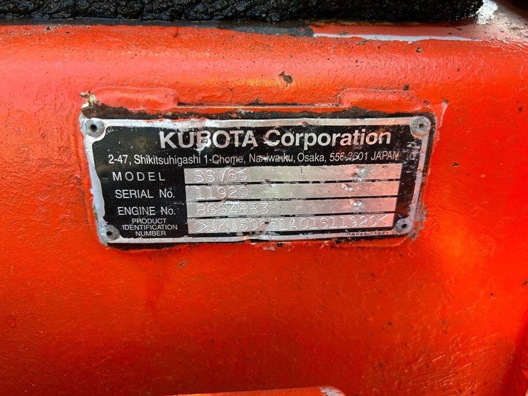 2016-kubota-ssv65-image-25