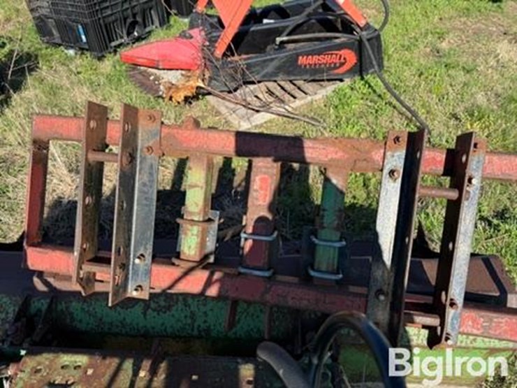 john-deere-158-image-19