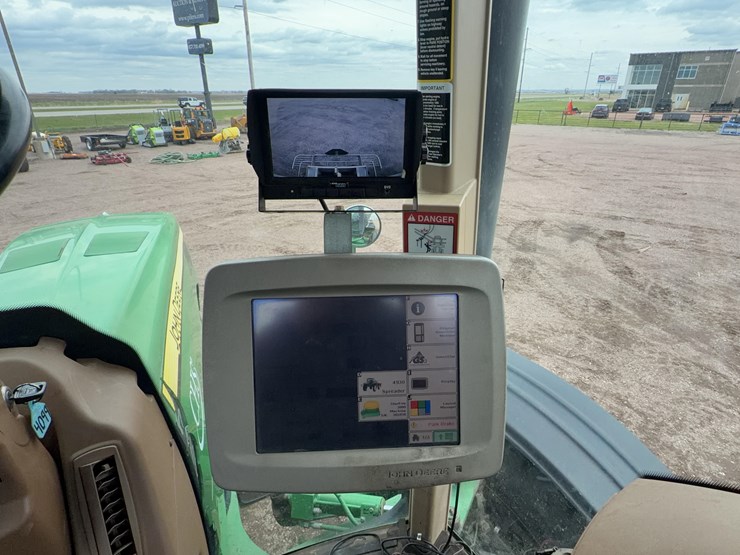 john-deere-4930-image-47