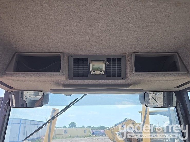 2008-volvo-g940-image-56
