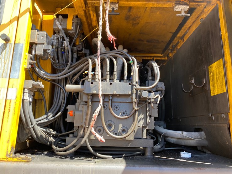 1996-akerman-ew200-image-50