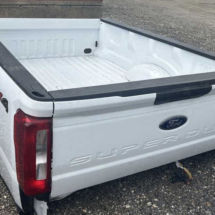 #38 • 2023 Ford Truck Super Duty Bed