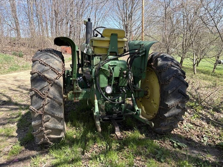 john-deere-3020-image-5