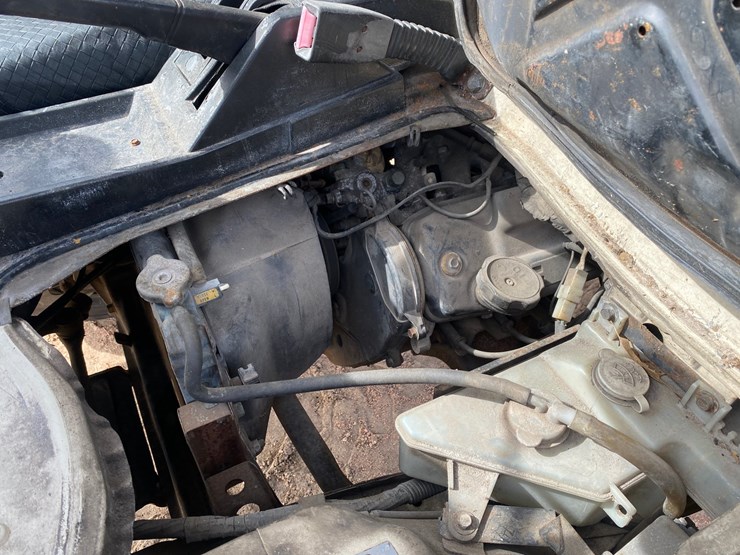 #1561-•-mitsubishi-minicab-truck-(no-title)-image-29