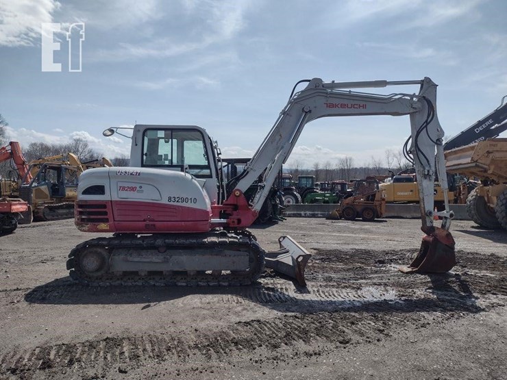 2019-takeuchi-tb290-image-3
