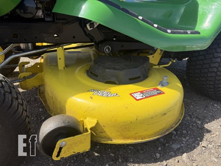 2018-john-deere-x330-image-7