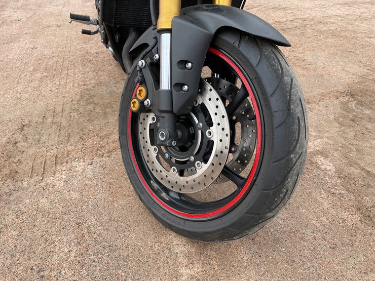 #1634-•-2012-yamaha-fz8-n-motorcycle-(has-wi-title)-image-10