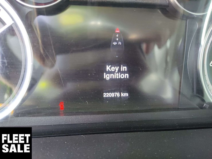 2013-dodge-1500-image-24