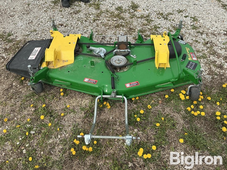 2017-john-deere-60d-image-2