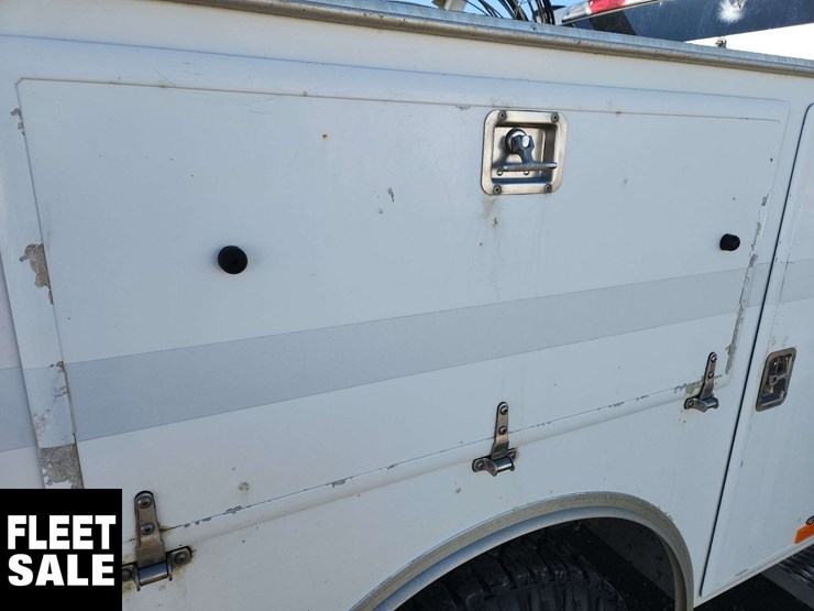 2020-ford-f350-image-42