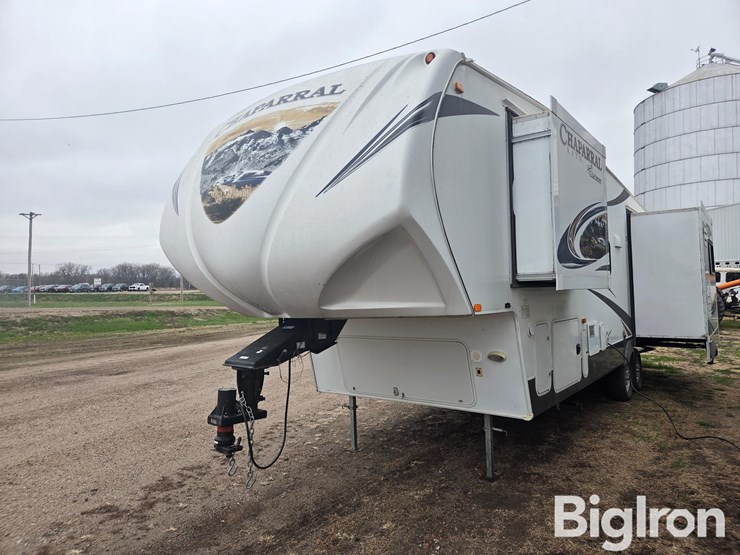 2013-coachmen-chaparral-lite-280rls-26'-camper-image-1