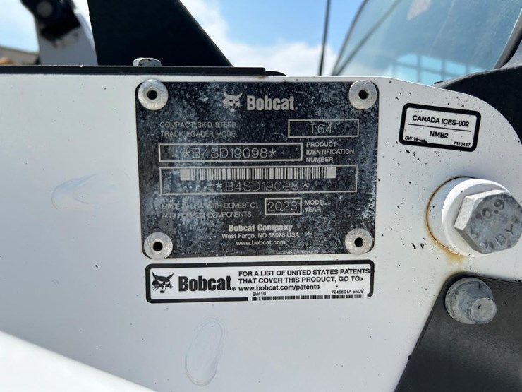 2023-bobcat-t64-image-28