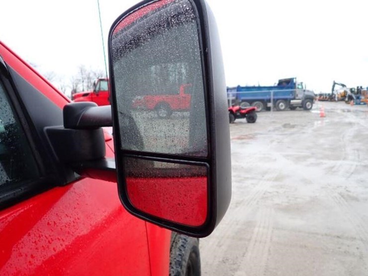 2016-chevrolet-2500hd-image-50