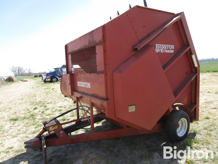 hesston-sp10-image-1