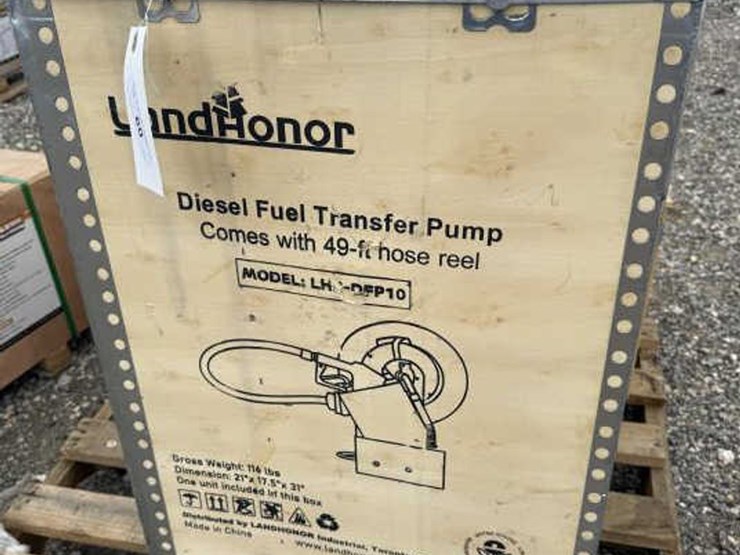 #60-•-diesel-fuel-transfer-pump-w/-49'-hose-reel-image-1