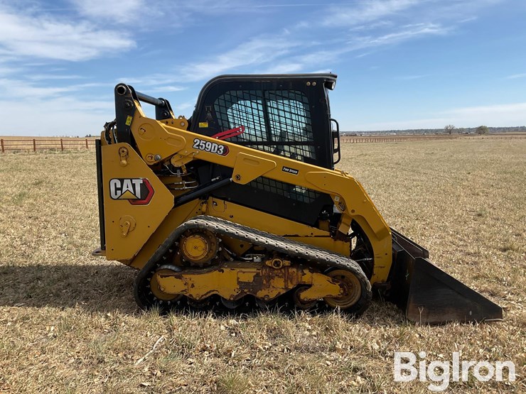 2020-caterpillar-259d3-image-4