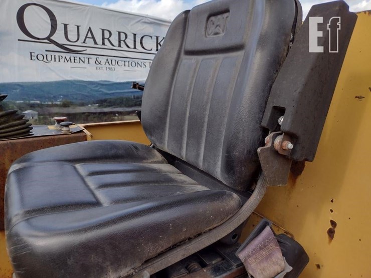 1999-caterpillar-cs-563c-image-10