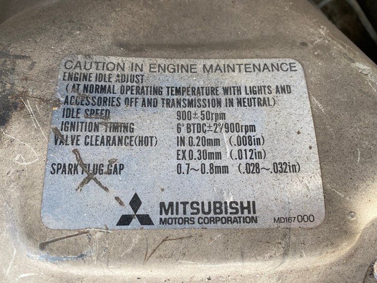 #1561-•-mitsubishi-minicab-truck-(no-title)-image-32