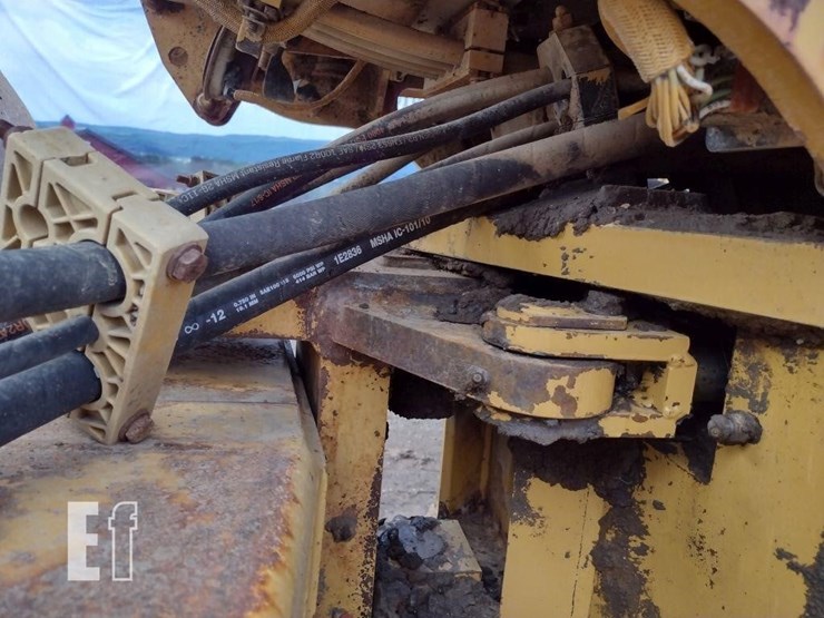 1999-caterpillar-cs-563c-image-14