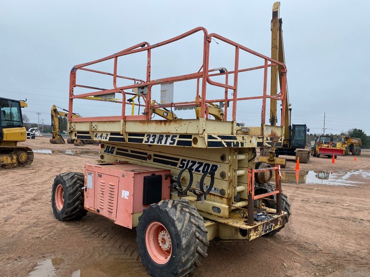 1999-jlg-33rts-image-3