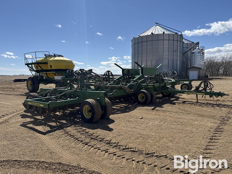 2001-john-deere-1860-image-3