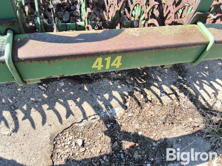 john-deere-414-image-18
