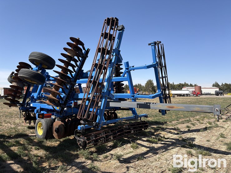 2010-landoll-7431-23-image-7