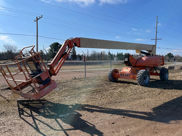 2008-jlg-m600j-image-1