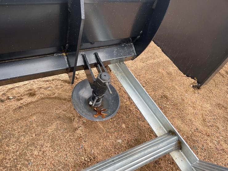 #4125-•-jct-84"-hydraulic-dozer-blade-image-6
