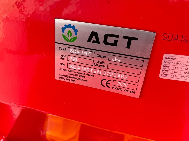 #5568-•-agt-sda-140t-tracked-mini-skid-steer-image-12