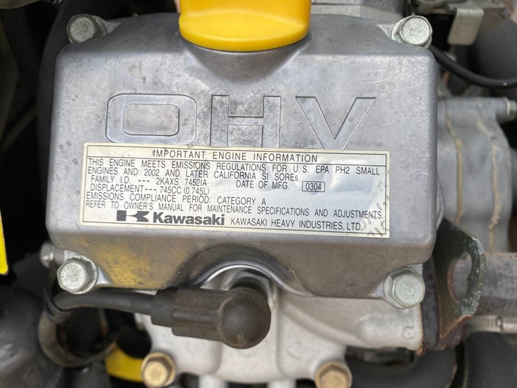 2002-john-deere-x485-image-32