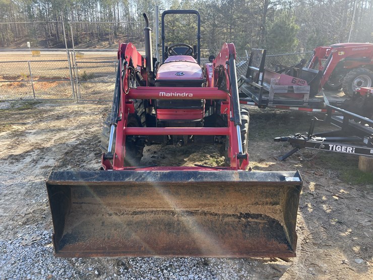 2018-mahindra-5545-image-2
