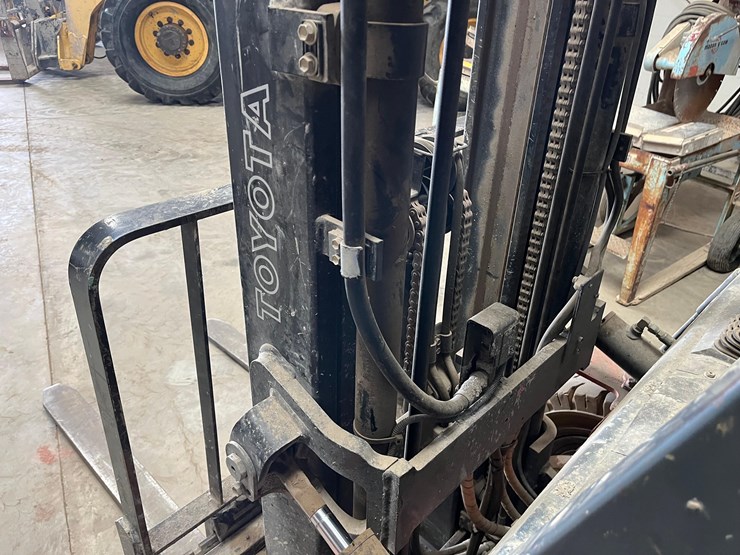 toyota-forklift-image-23