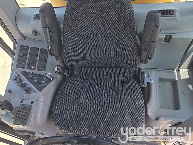 2008-volvo-g940-image-47