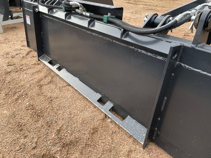 #4130-•-84"-jct-smooth-edge-grapple-bucket-image-5