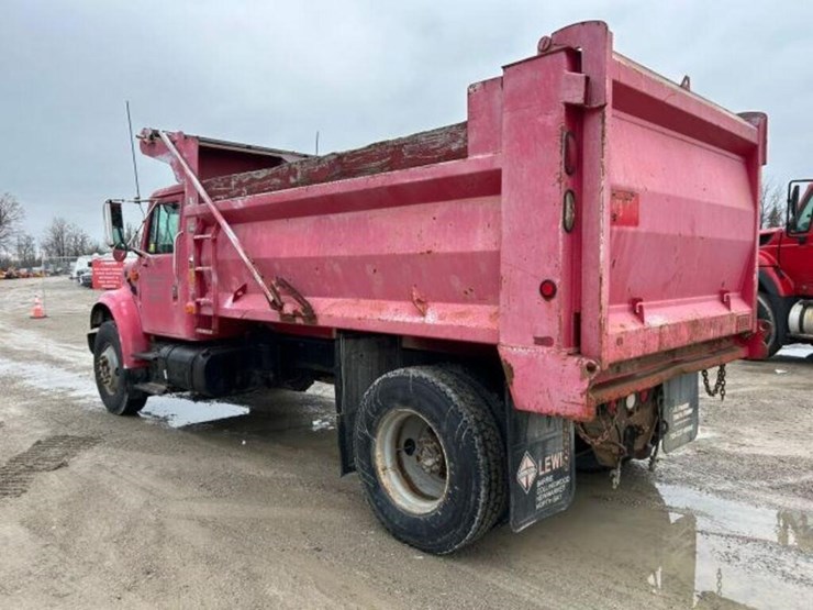 2001-international-4900-image-8