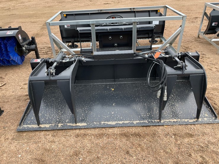 #4128-•-84"-jct-smooth-edge-grapple-bucket-image-2