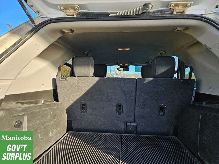 2016-chevrolet-equinox-lt-image-19