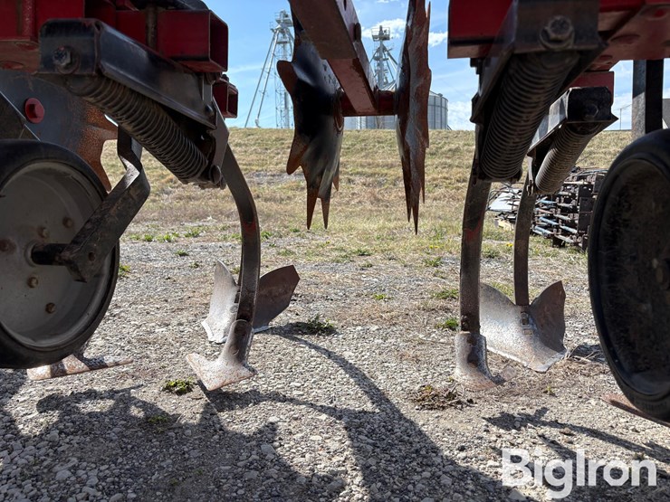 case-ih-183-image-19